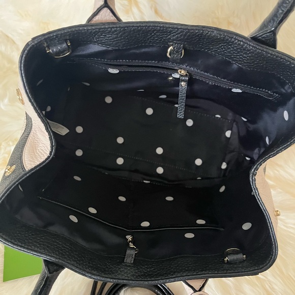 Kate Spade Black/Taupe Pebble Leather w/removable crossbody strap. - Picture 9 of 10